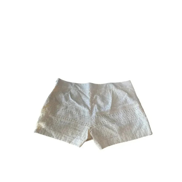Ann Taylor LOFT Ivory Cream Eyelet Crochet Lace Riviera Shorts Size 14 - Picture 2 of 4